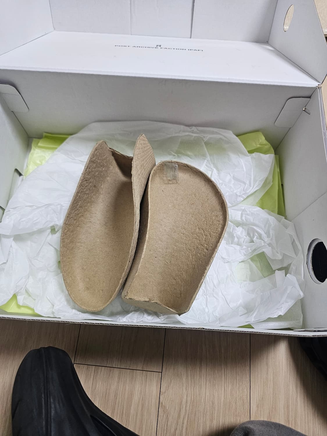온러닝x파프 클라우드몬스터2 블랙마그넷 상품이미지3