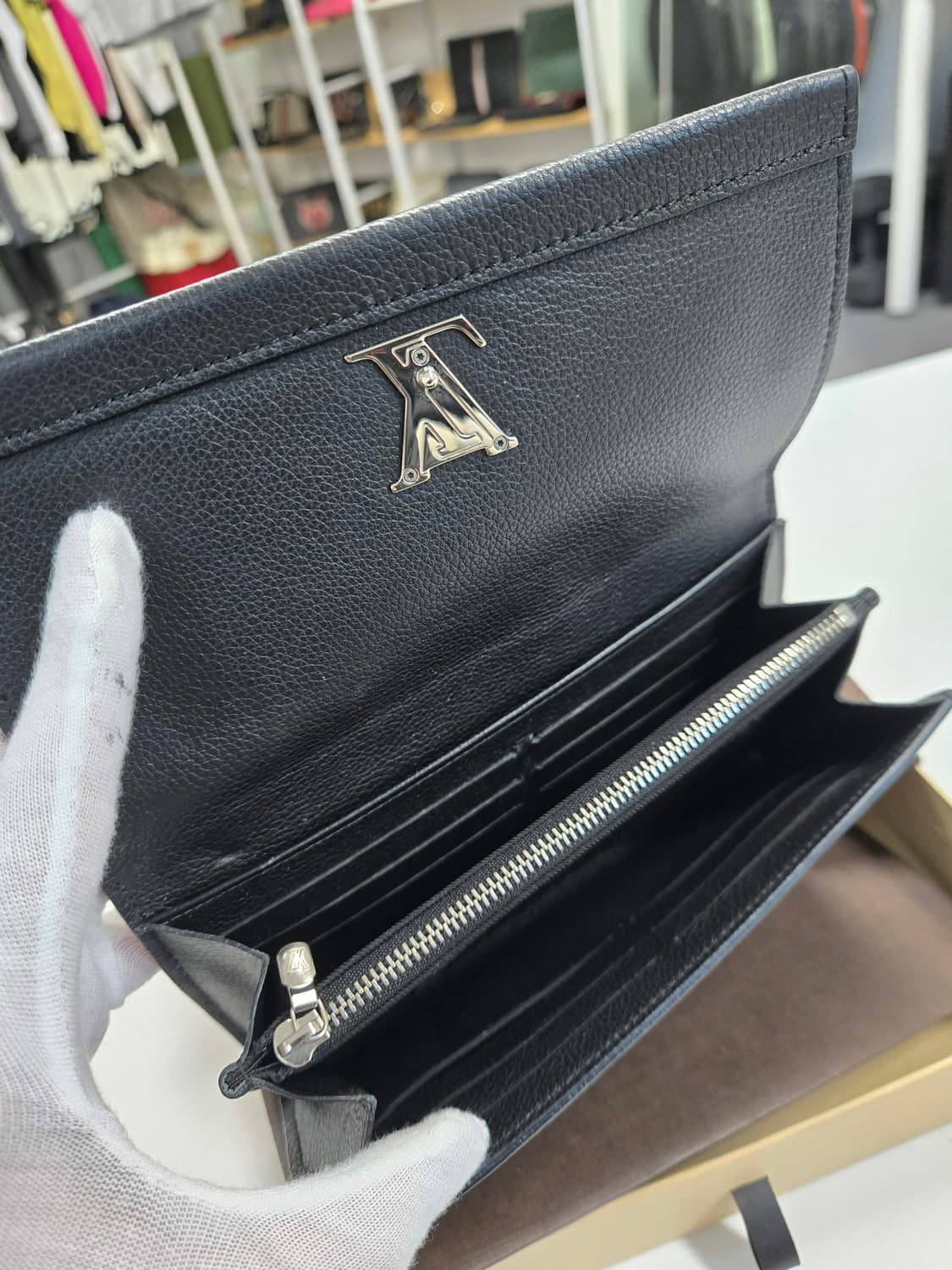 [50%할인] 루이비통 락미 장지갑 상품이미지6