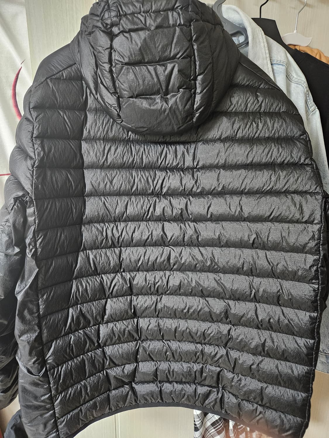 Stone island 경량패딩 새제품 상품이미지2