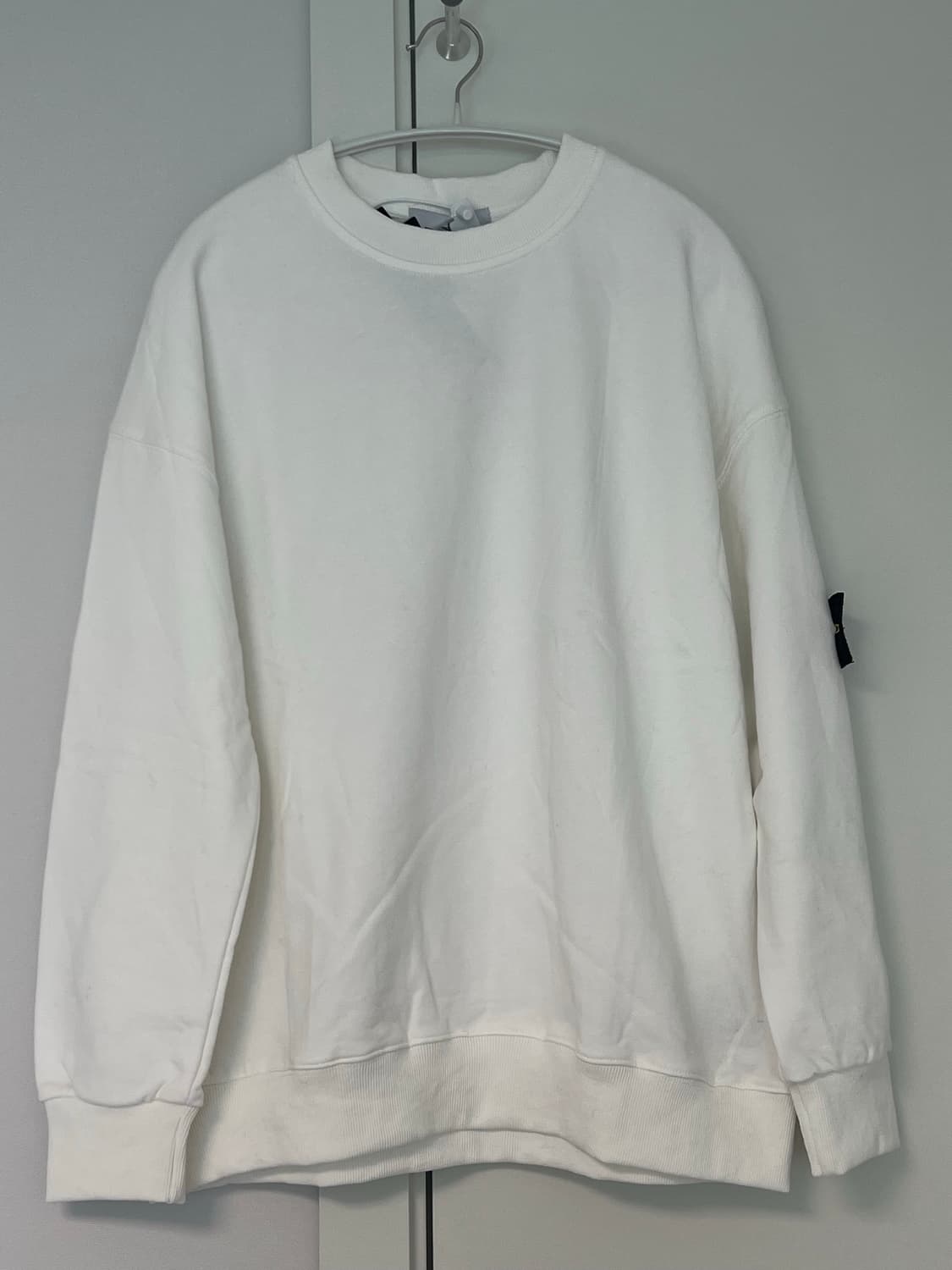 스톤아일랜드 화이트 맨투맨 새상품 상품이미지4