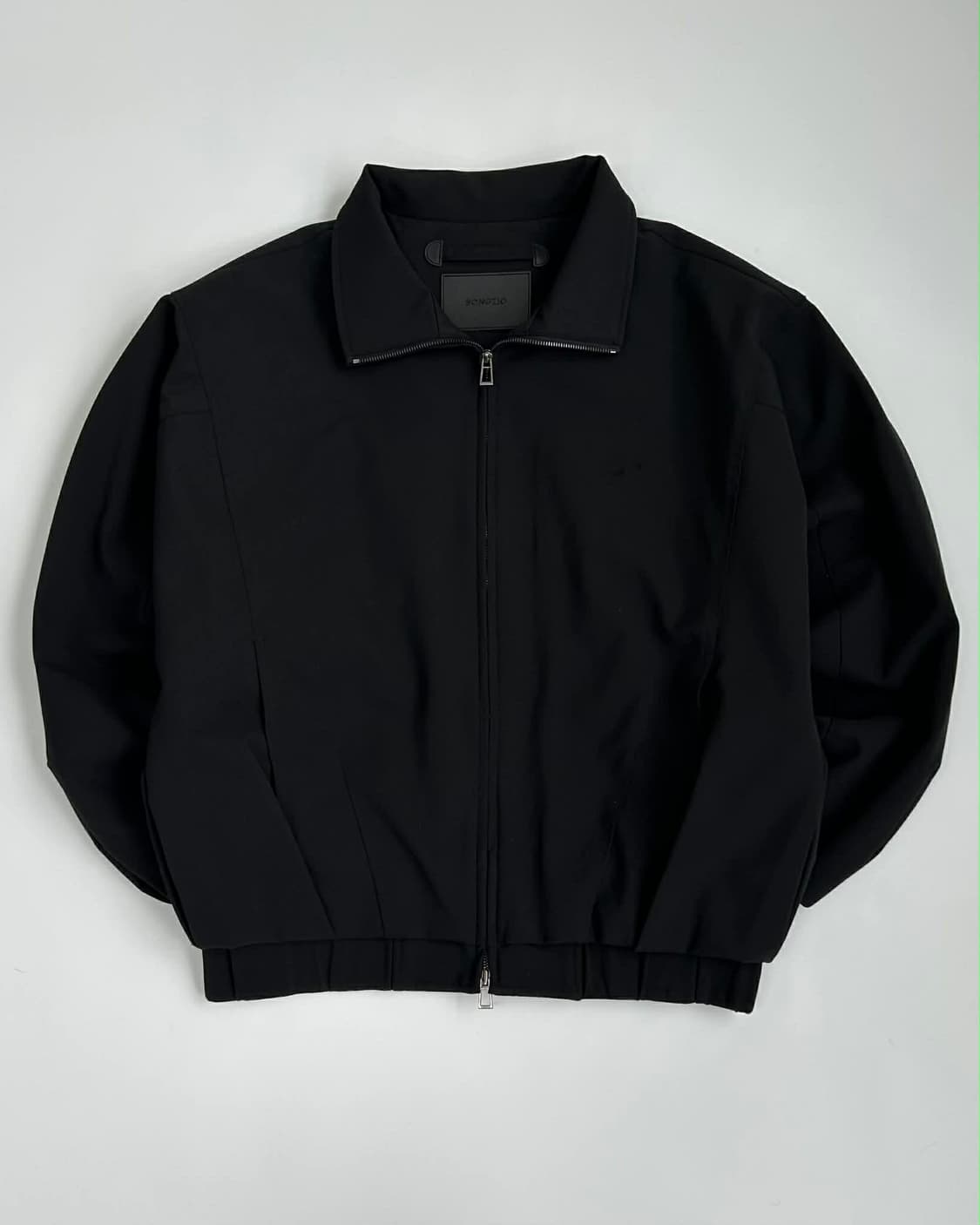 [95] 송지오 컬렉션 24ss 볼륨 다트 하이넥 점퍼 블랙 자켓 상품이미지1