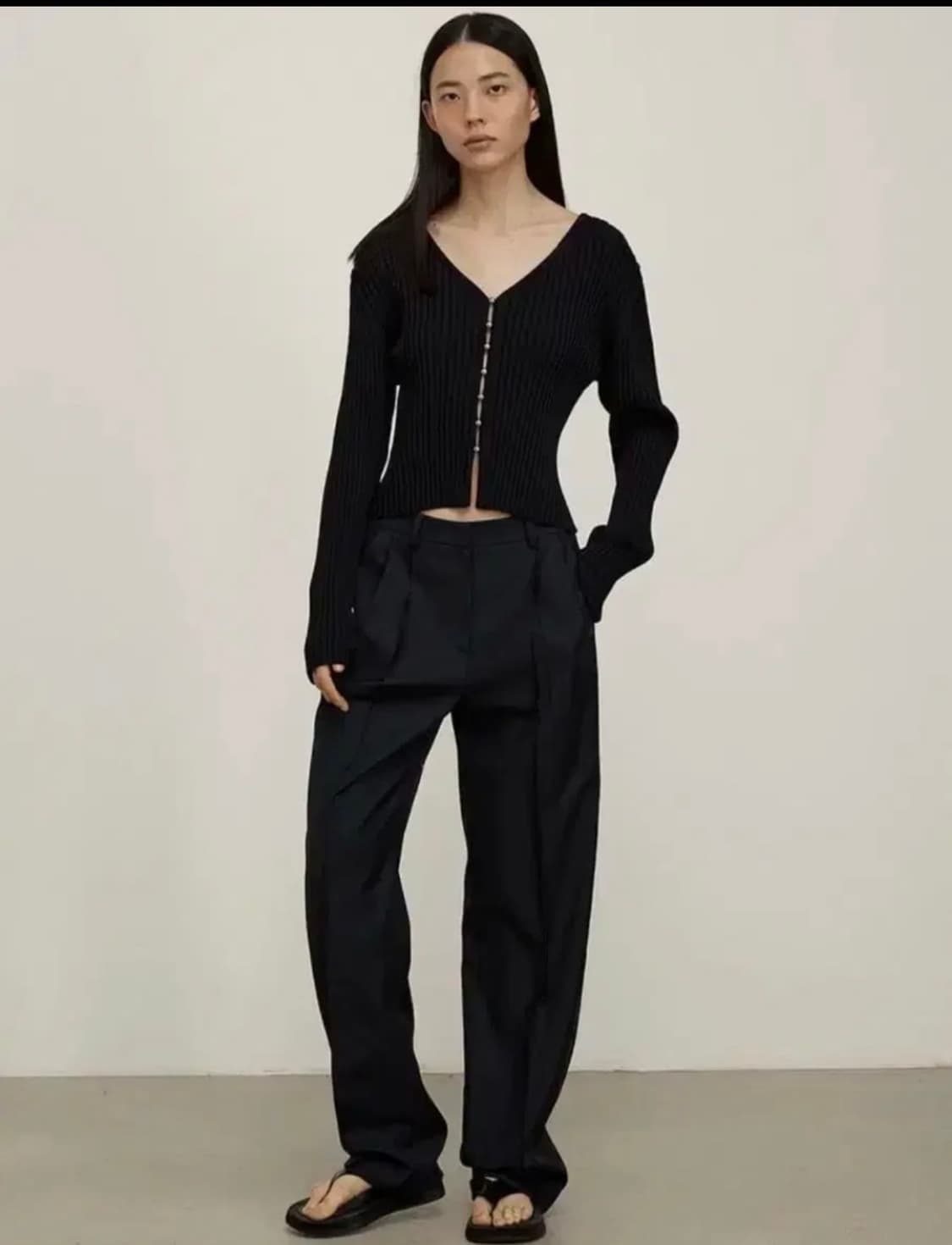 gbh 지비에이치 ball button cardigan 가디건 상품이미지3