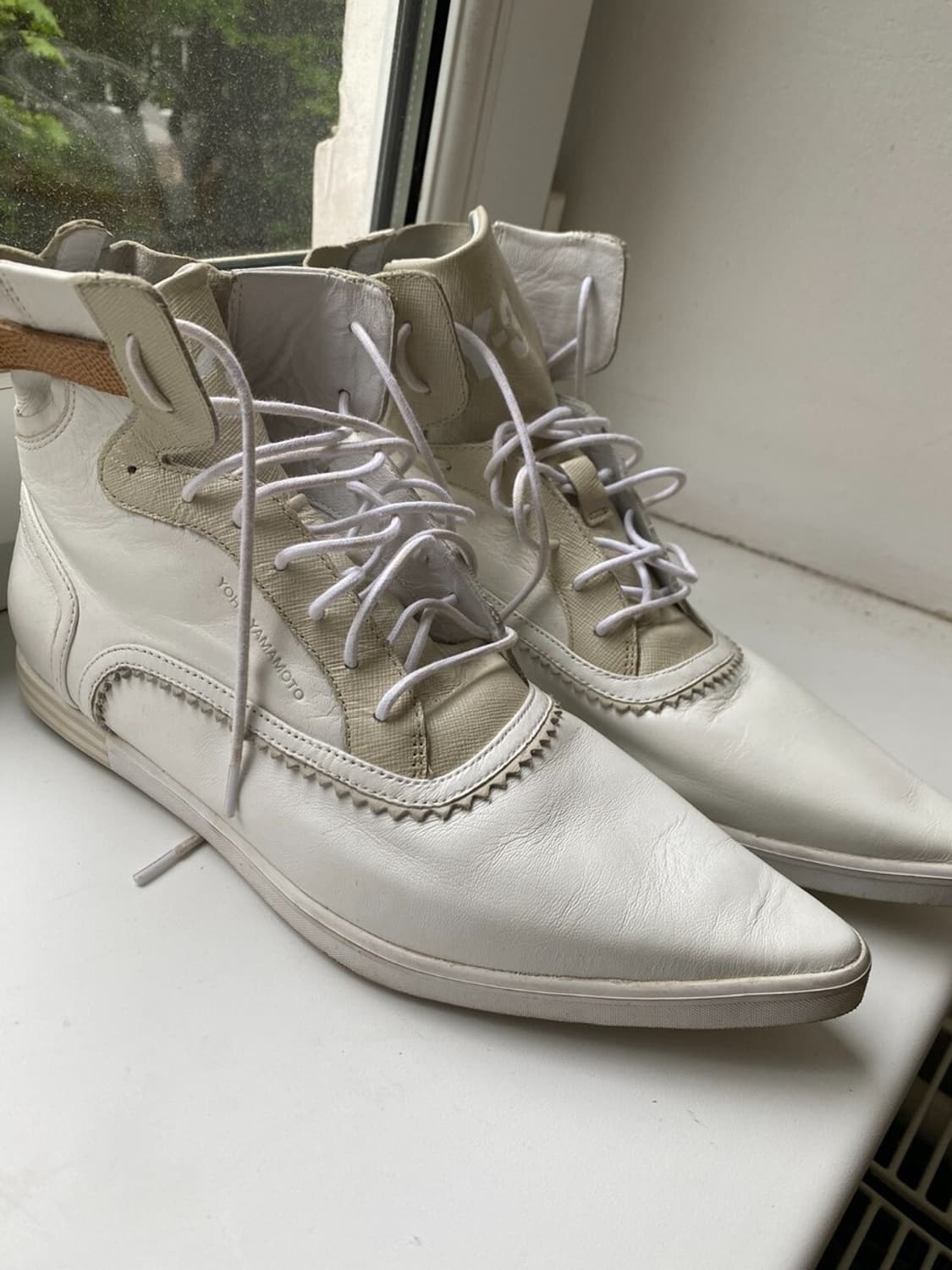 Y-3 adidas 콜라보 화이트 레더 스니커즈 부츠 상품이미지3