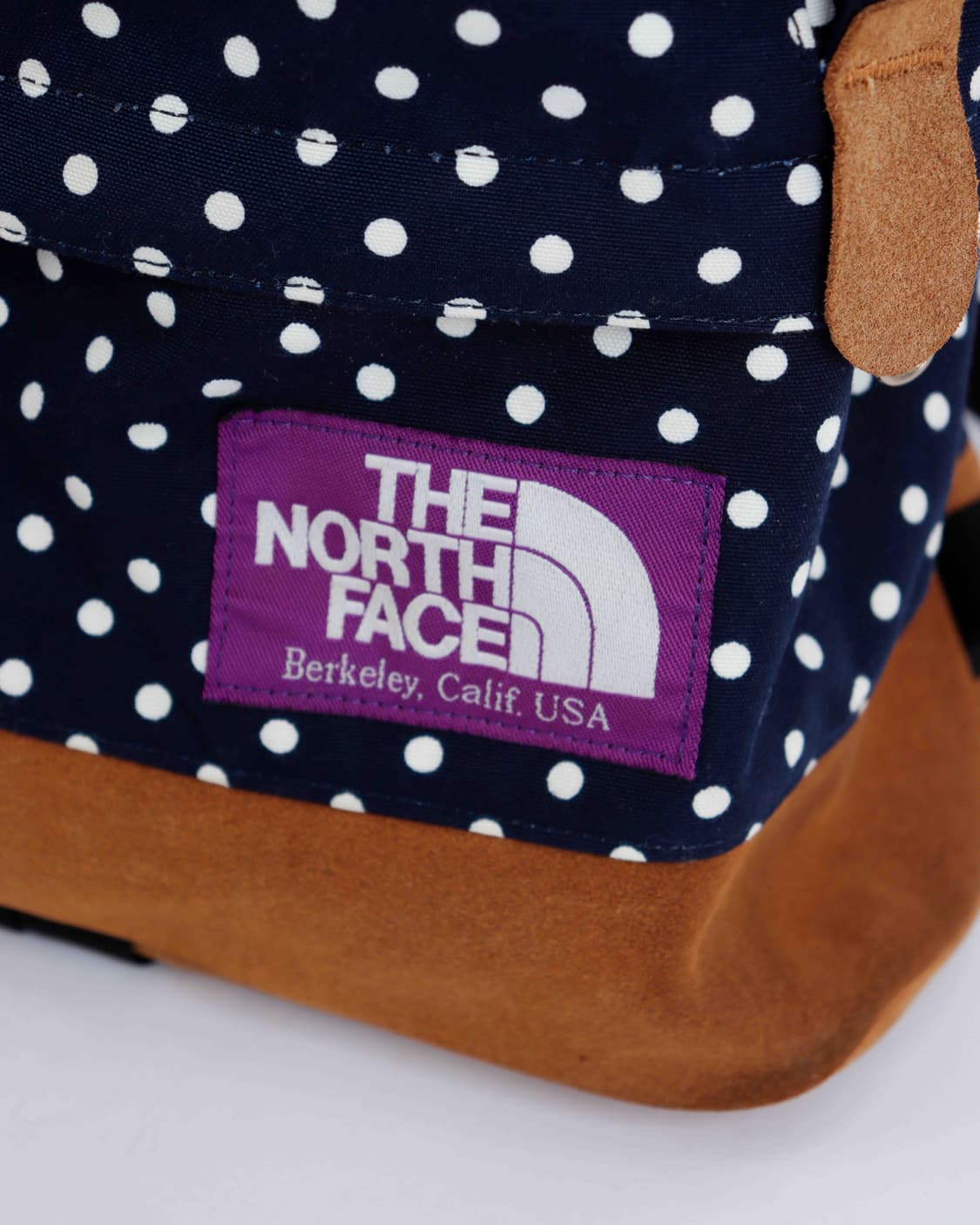 [THE NORTH FACE] 도트 패턴 스웨이드 데이팩 상품이미지4
