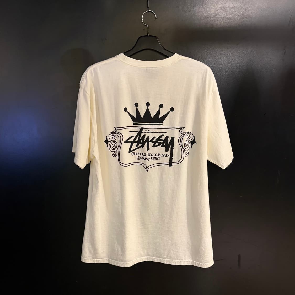 스투시 크라운 로고 반팔티 상품이미지2