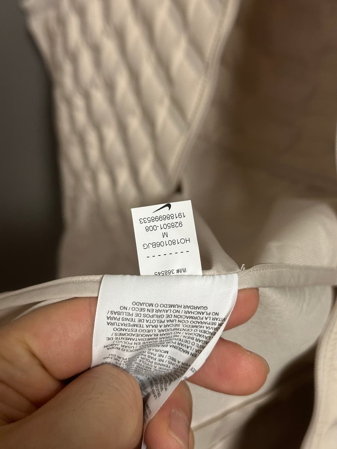 나이키 에어로로프트 베스트 조끼  상품이미지5