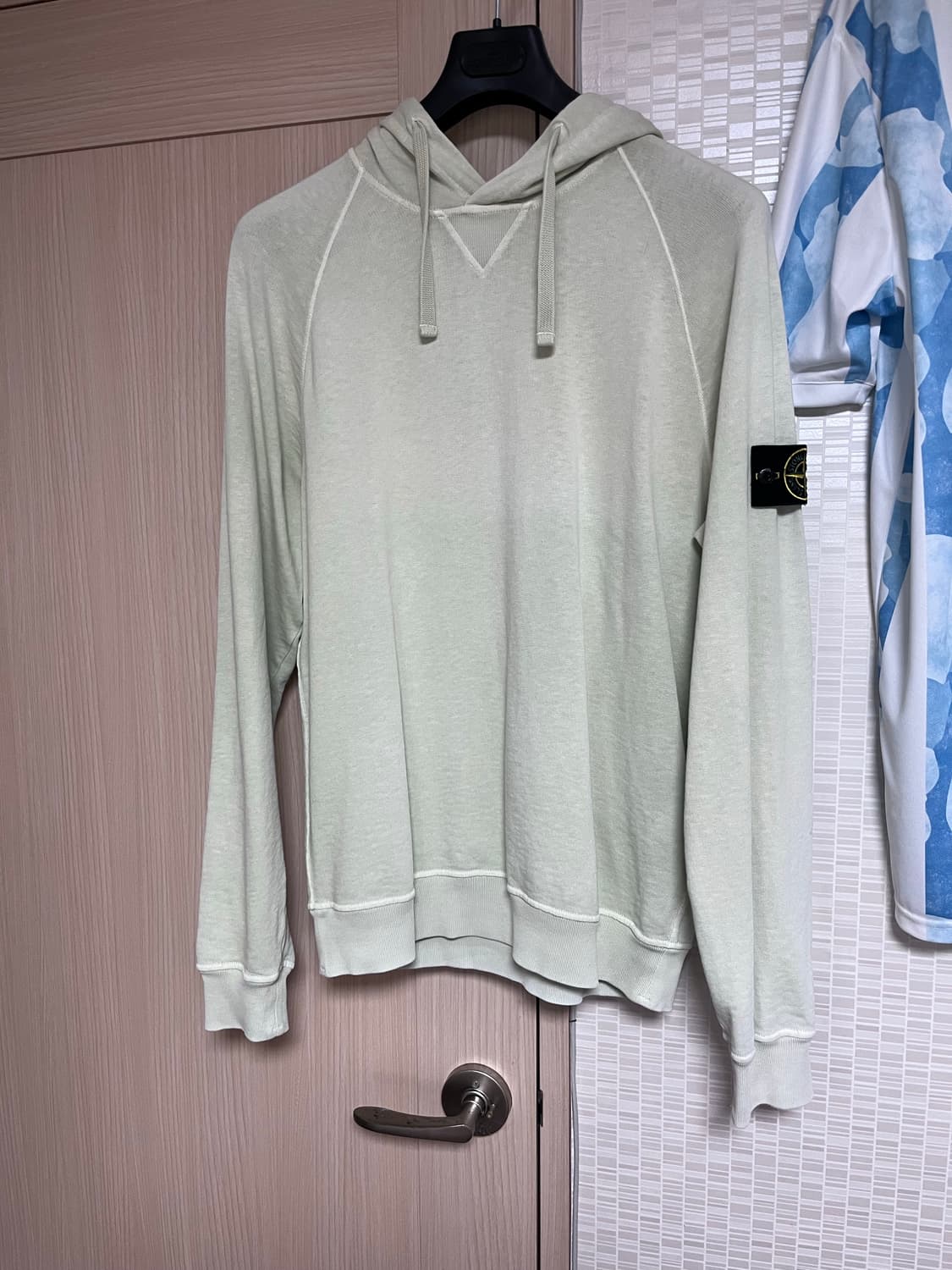 [L] 스톤아일랜드 22ss 후드티  상품이미지1