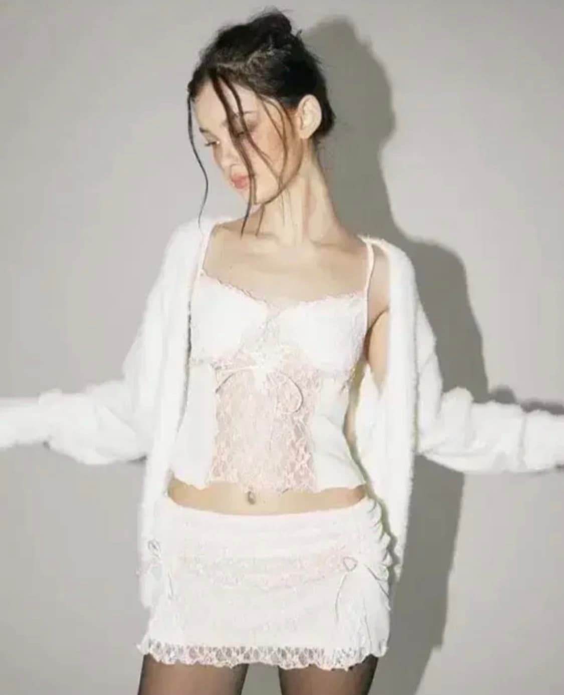 쓰리타임즈 메리 니트 가디건 화이트 상품이미지1