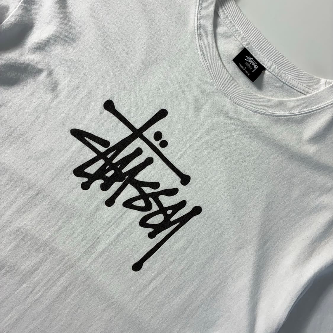 Stussy  스투시 스탁로고 베이직 화이트 반팔티셔츠  상품이미지2