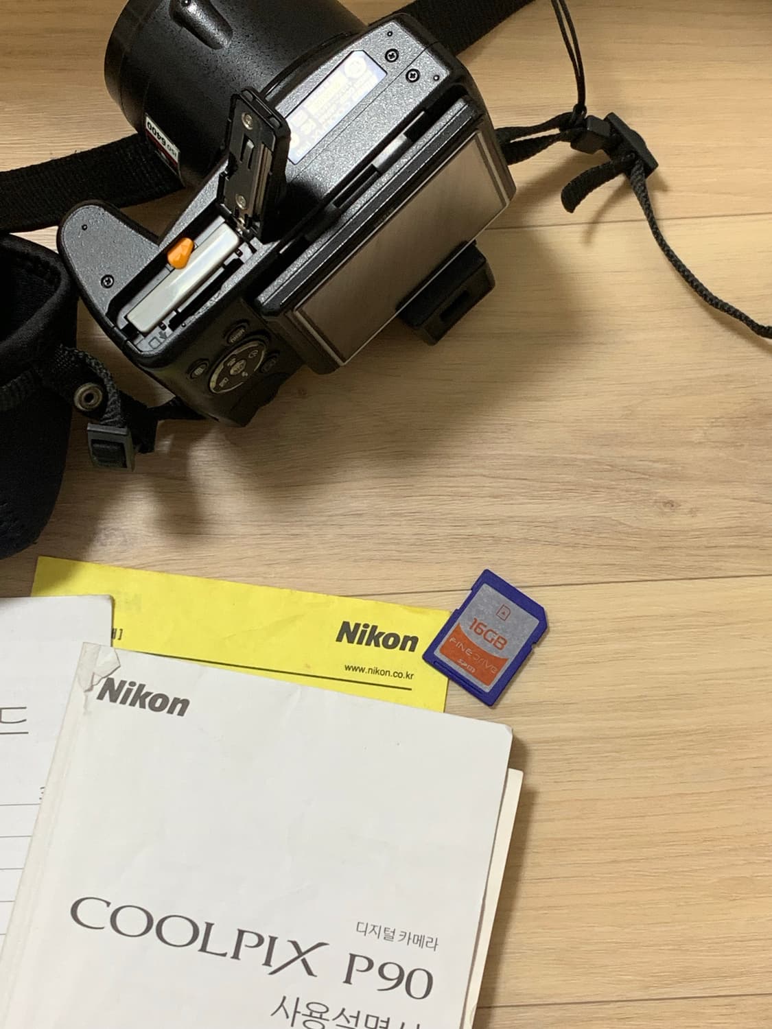 니콘 쿨픽스 P90 디카 풀박스 + 메모리카드 상품이미지9