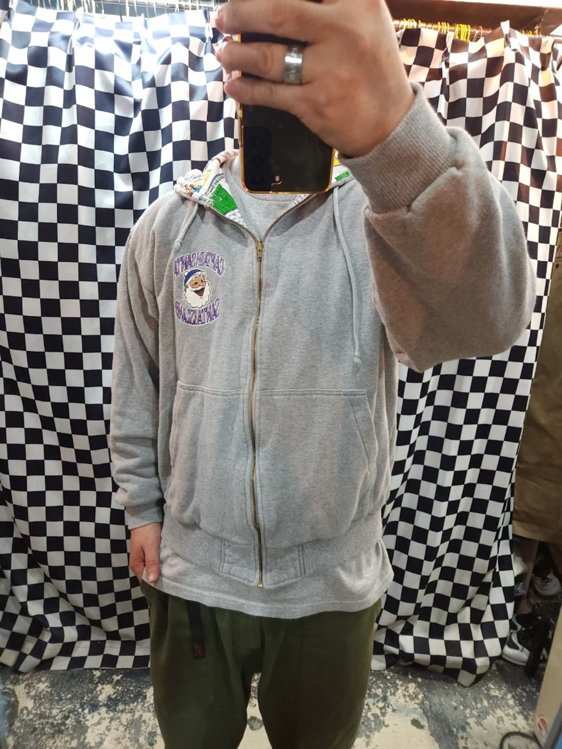 캡틴산타 90s 카툰패턴 양면 후드집업자켓

 상품이미지8