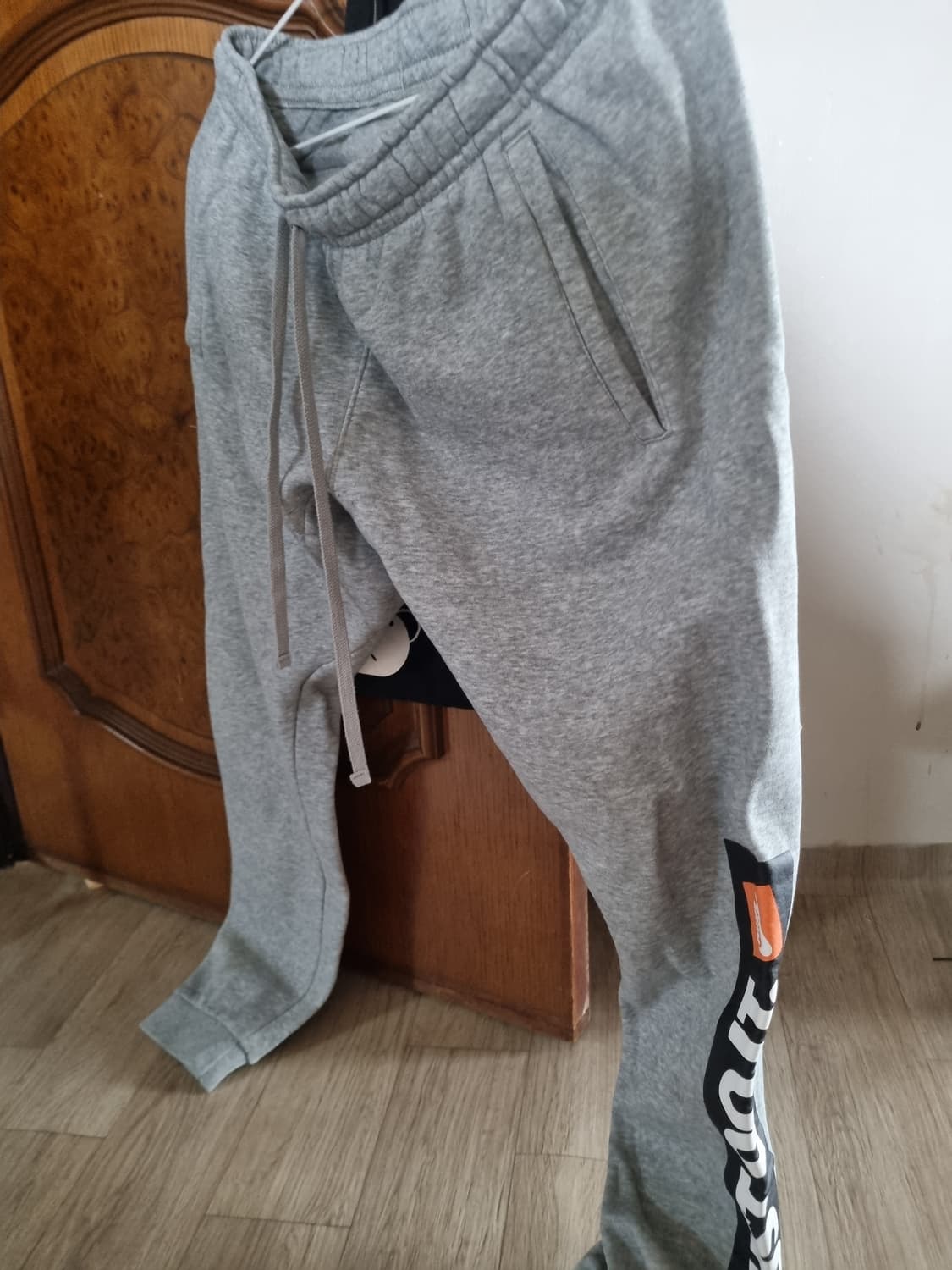 긴급처분) 나이키*조거그레이. .  L 상품이미지2