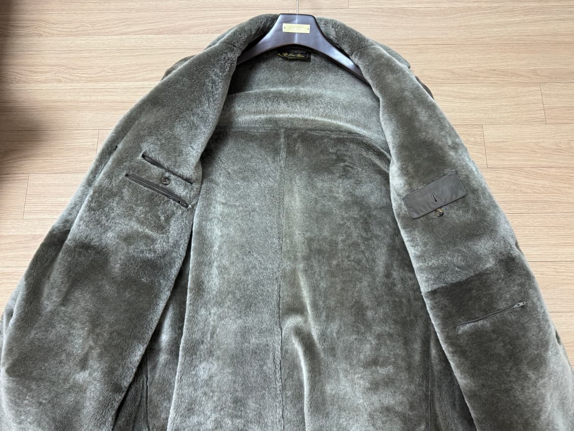 로로피아나 스웨이드 무스탕 코트 상품이미지5