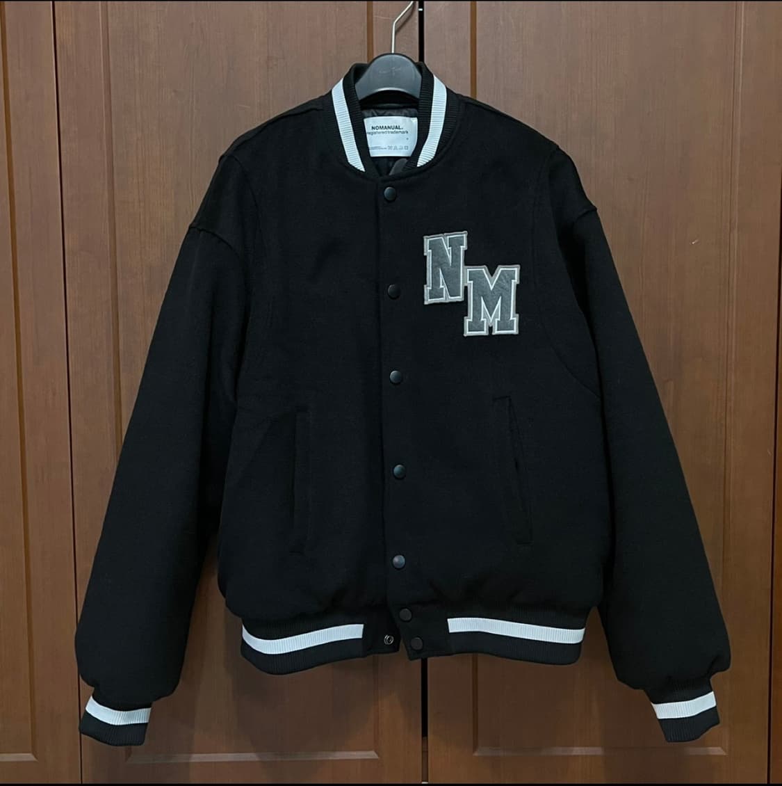 노매뉴얼 테일러 바시티 자켓 블랙 M 상품이미지1