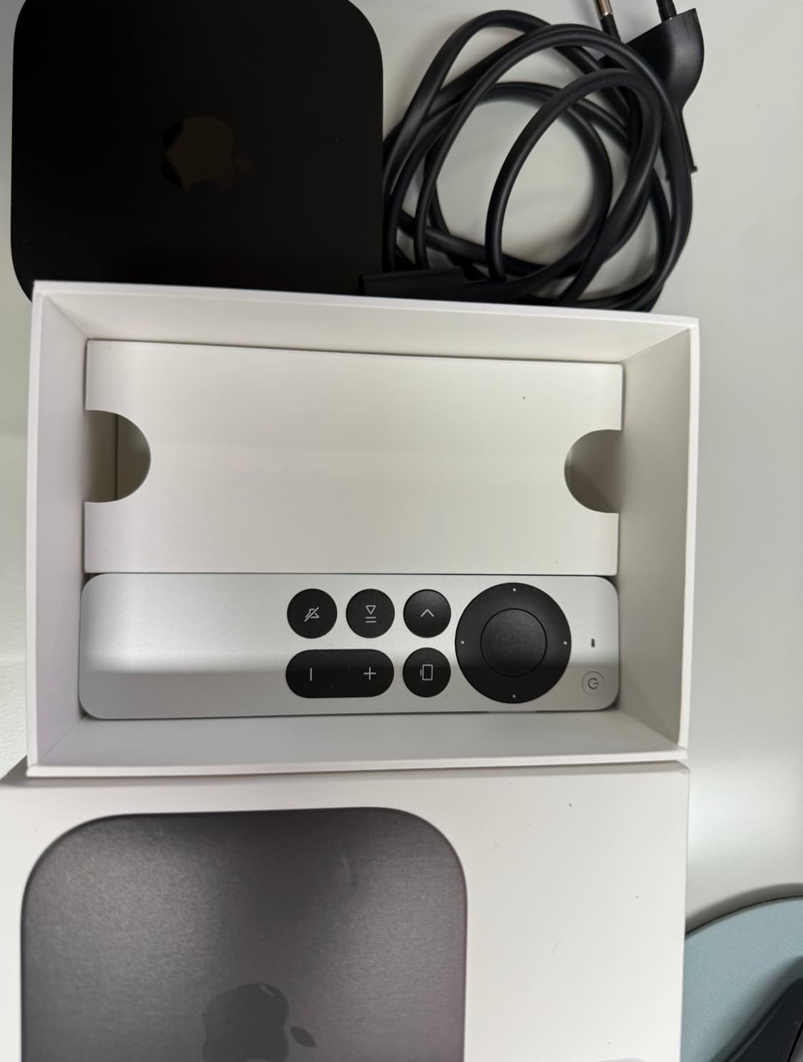 애플TV + 4K 3세대 128GB 이더넷 와이파이 판매 상품이미지2