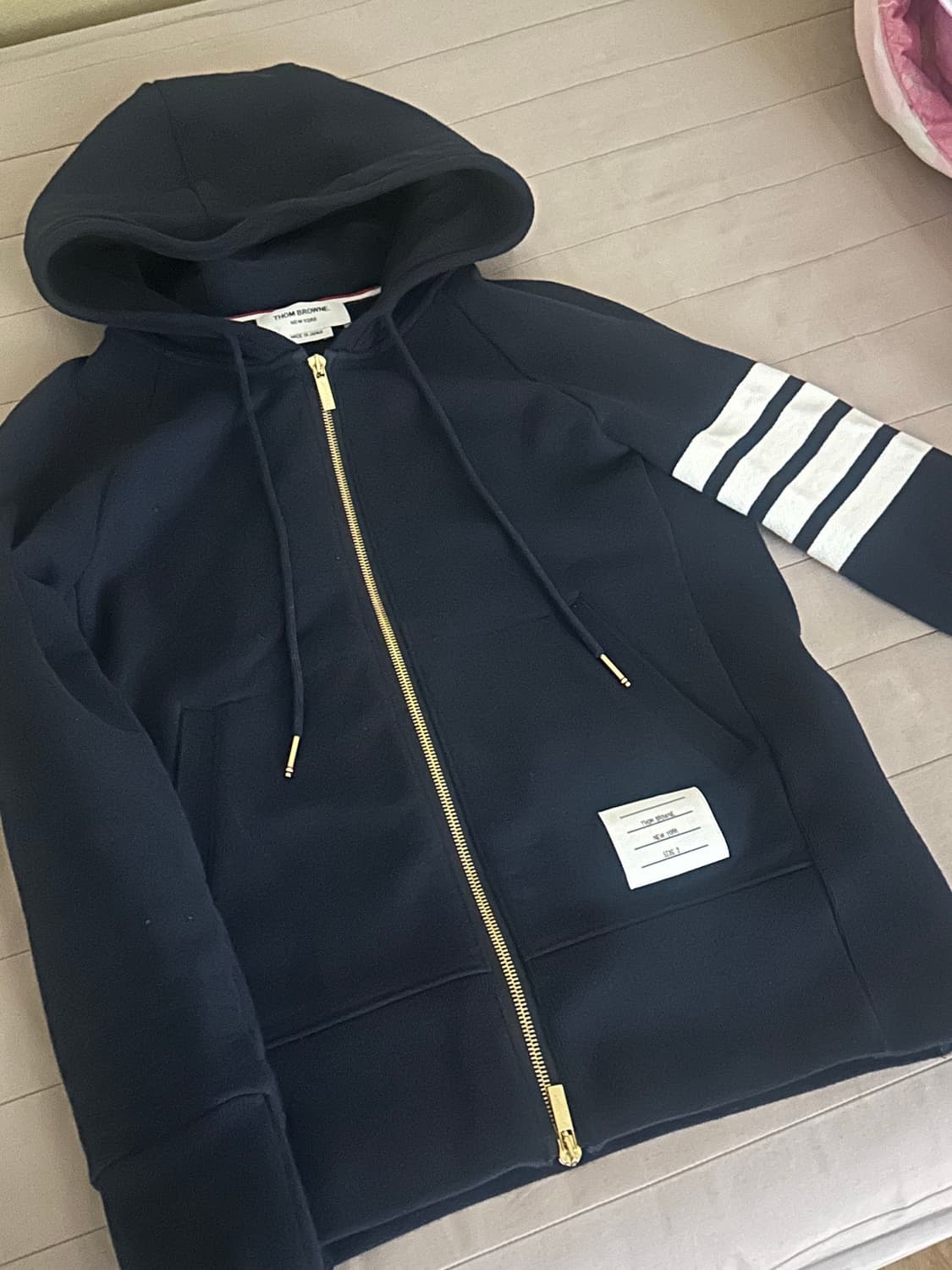 (상태최상급) 톰브라운 엔지니어드 사선 후드집업 네이비 상품이미지1