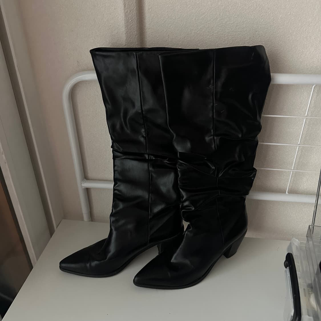 갸루 글로시 셔링 롱부츠 250 상품이미지2