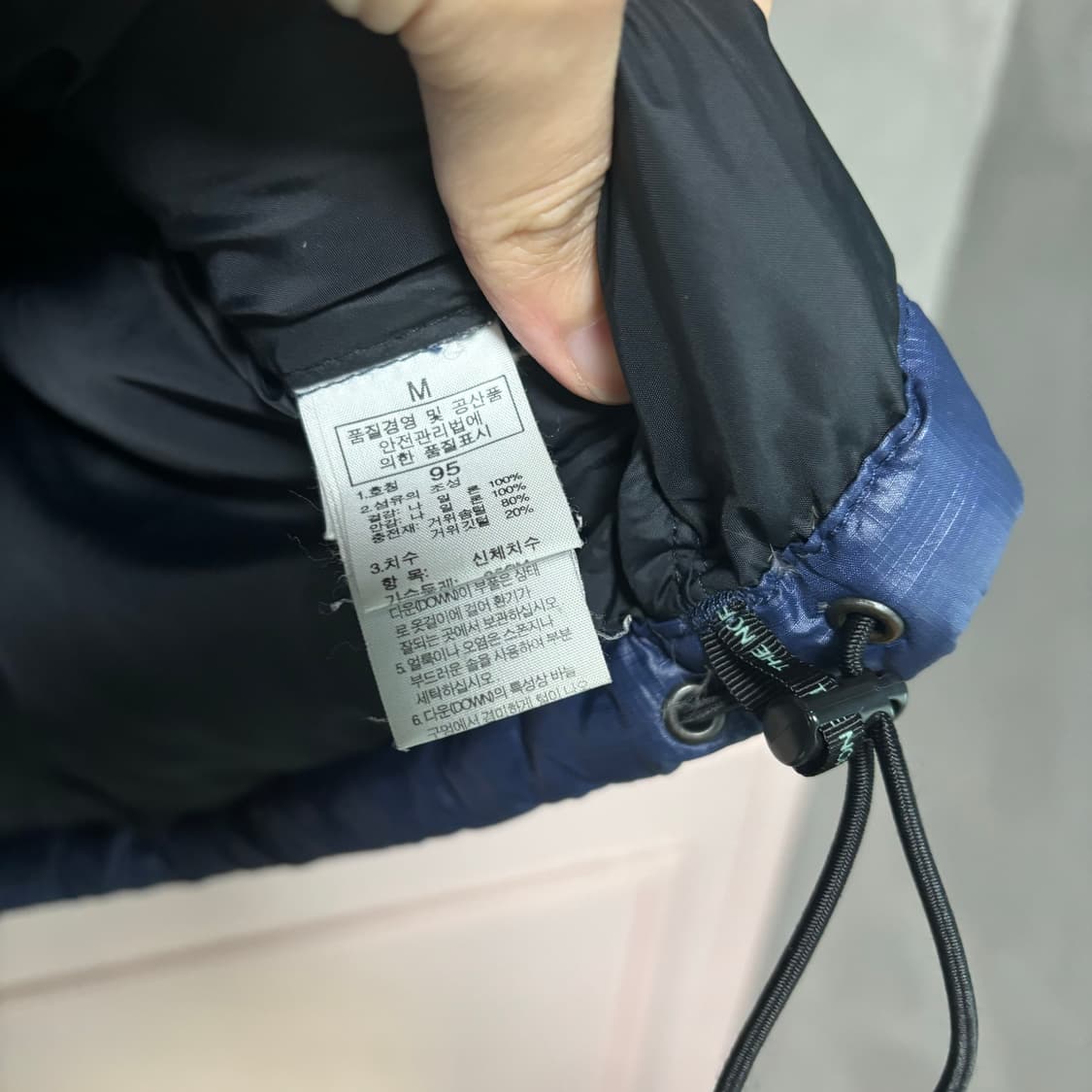 노스페이스 눕시 700 구스다운 패딩 네이비 상품이미지3