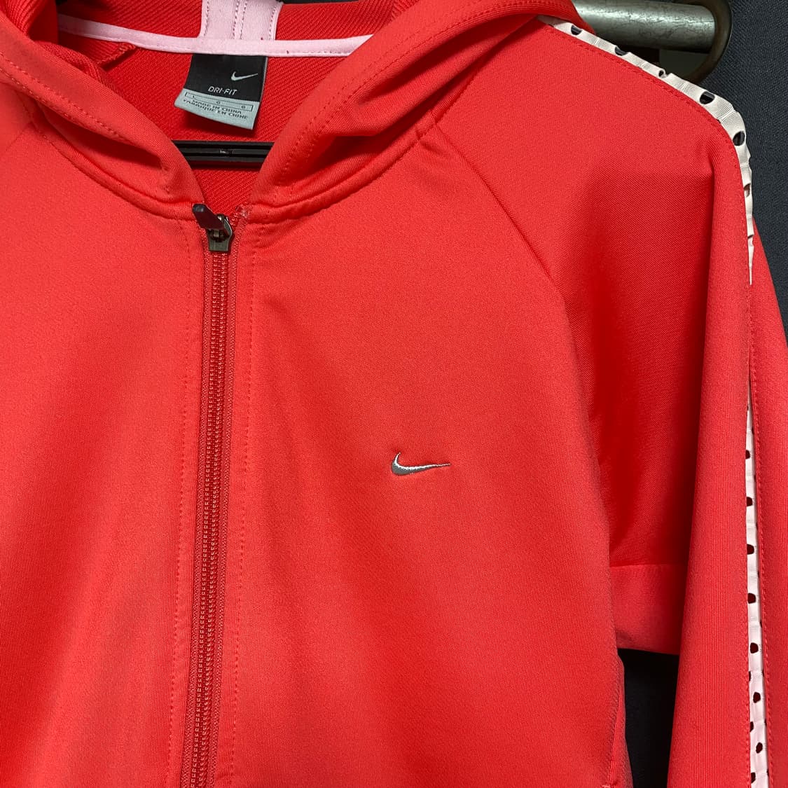 나이키 여성용 트레이닝 후드집업 L 상품이미지2