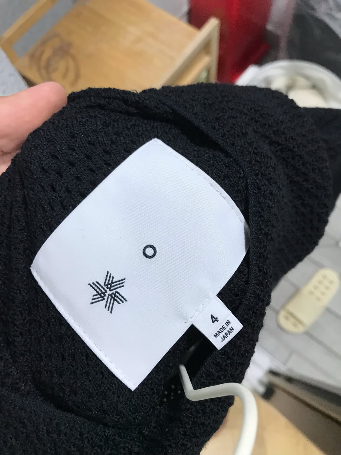 골드윈제로 25fw 홀그먼트 니트탑 size4 black 상품이미지3