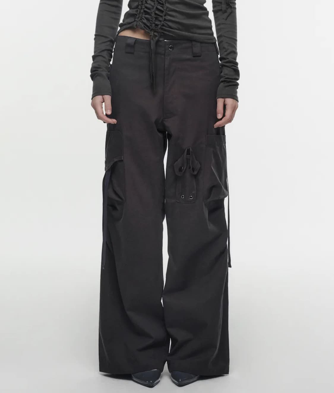 나체 스트랩 카고 팬츠 차콜 상품이미지1