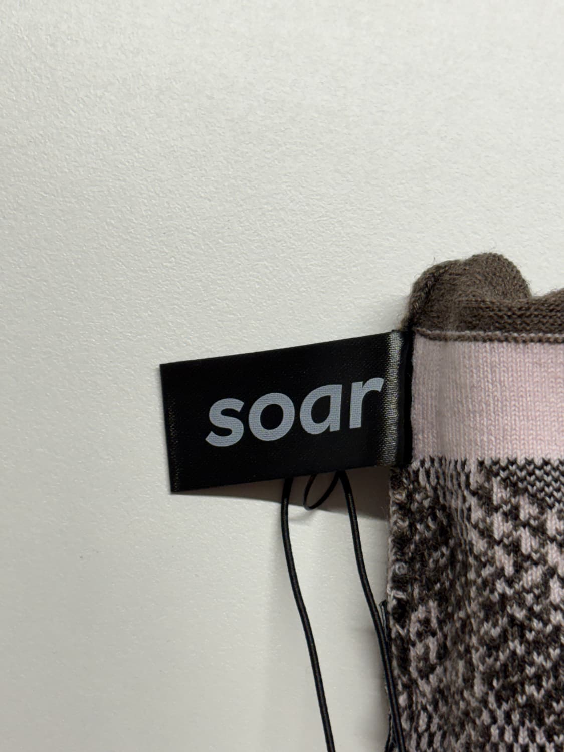 소어 러닝 자카드 패턴 메리노 실크 비니 상품이미지4