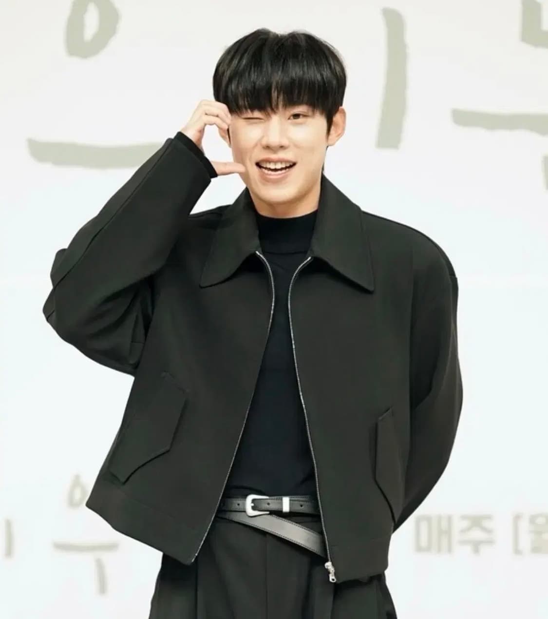 [M] 렉토 스트럭처 크롭 봄버 블루종 자켓 블랙 상품이미지1