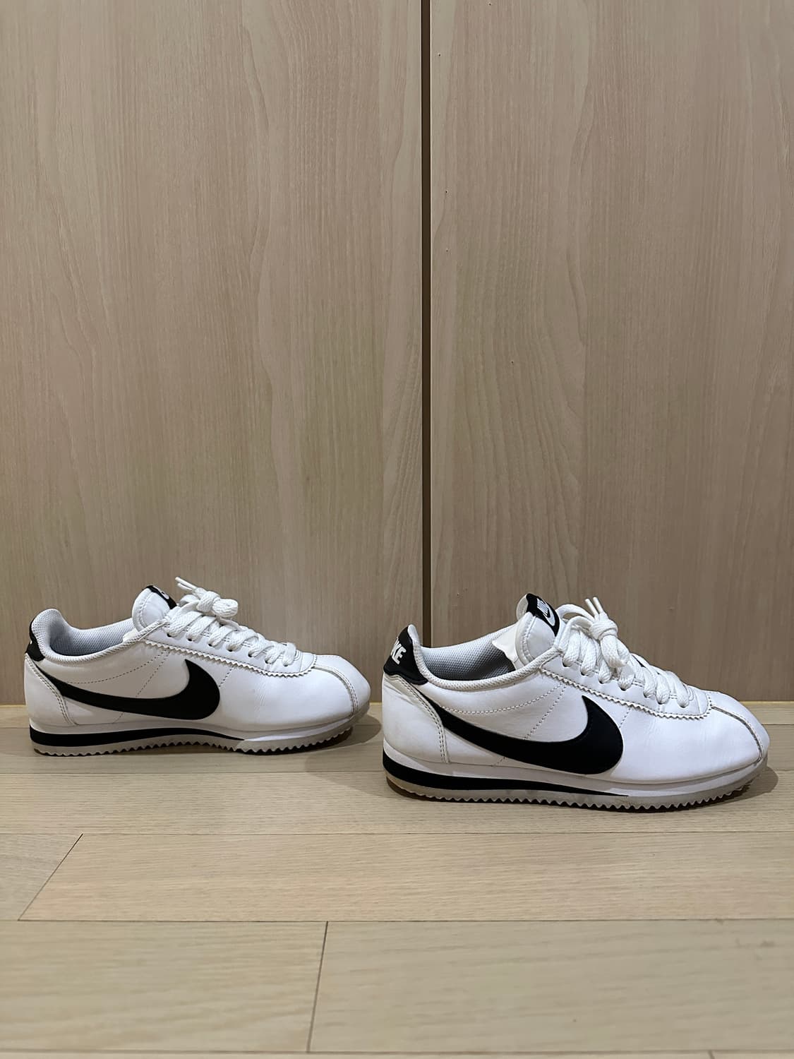 나이키 코르테즈 흰검 240 상품이미지4