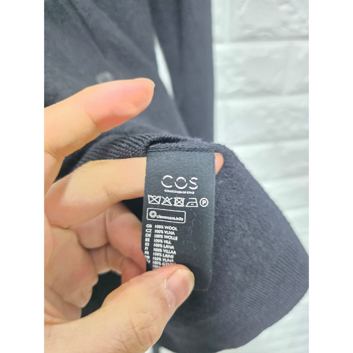 택포// COS 코스 블랙 울 가디건 S 상품이미지3