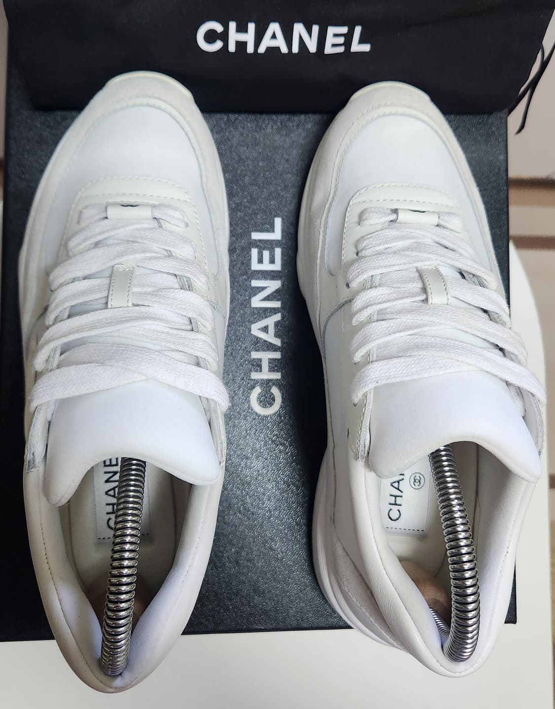 [정품) 샤넬 스니커즈 운동화 CC로고 믹스드 파이버 카프스킨 흰색 37 상품이미지2