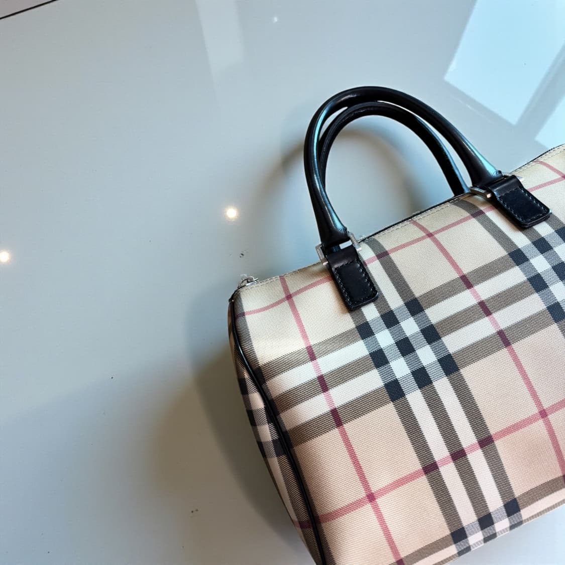 버버리 노바체크 미니 토트백 상품이미지3