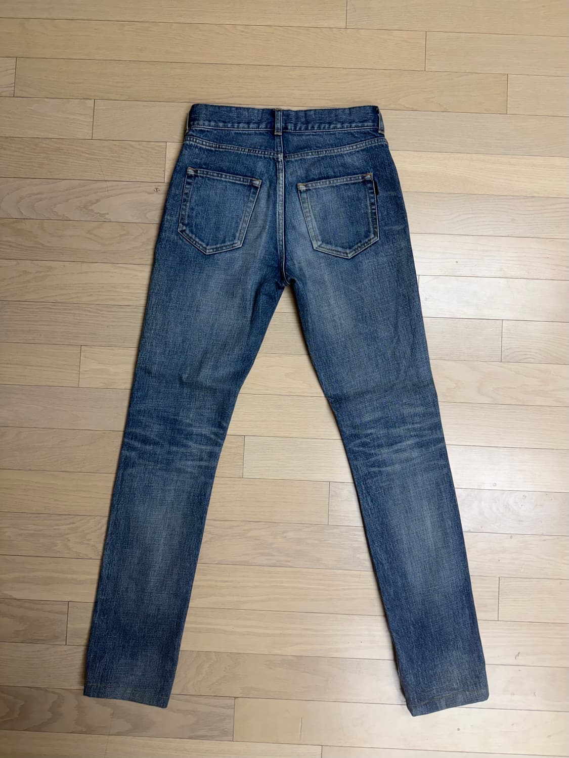 생로랑 18f/w 디스진 상품이미지2