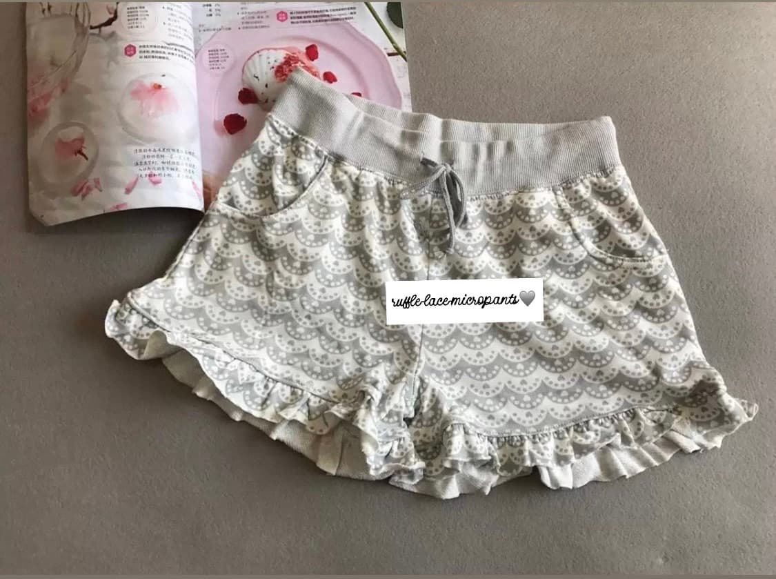 ruffle lace pants 러플 레이스팬츠 핀터레스트깔 stc 상품이미지1