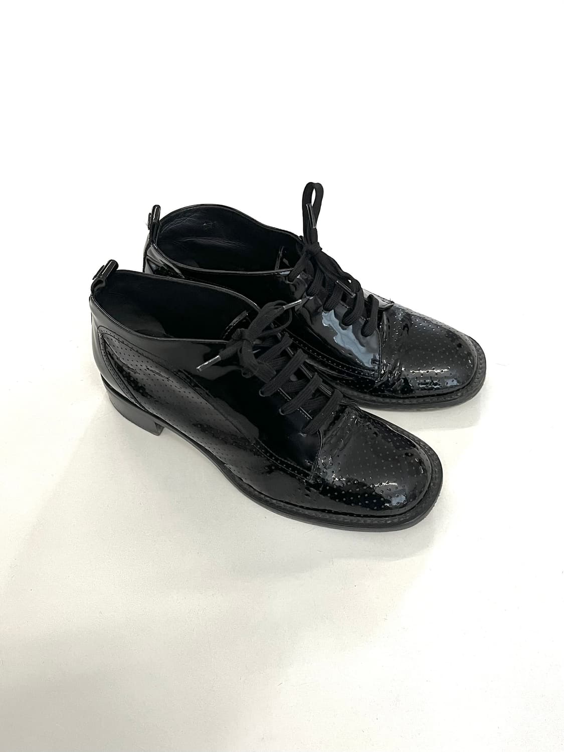 샤넬 페이던트 레더 드레스 부츠 상품이미지2