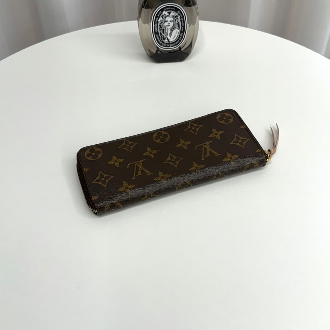 루이비통 클레망스 지퍼 장지갑 핑크 상품이미지2