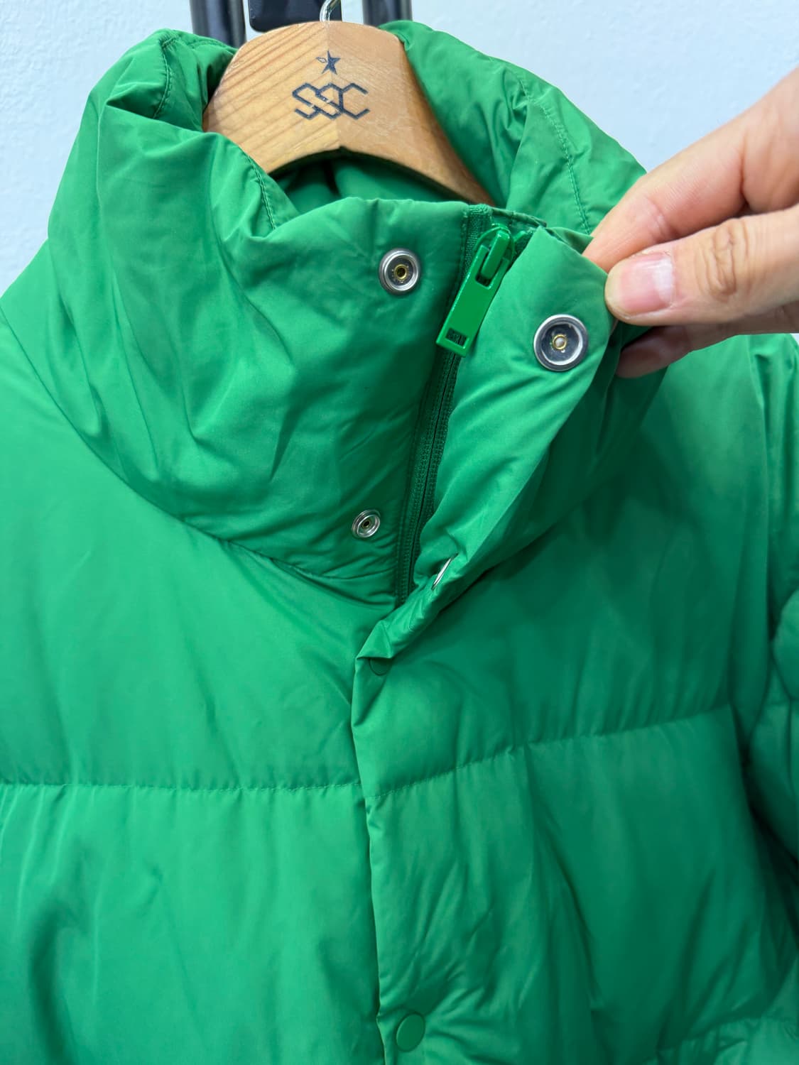 정품) COS 코스 남성 패딩 L 상품이미지4