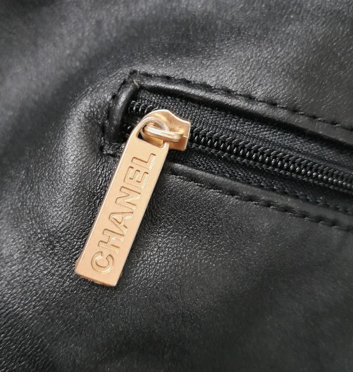 샤넬 빈티지 퀼팅 패브릭 버블 체인 숄더백 상품이미지7