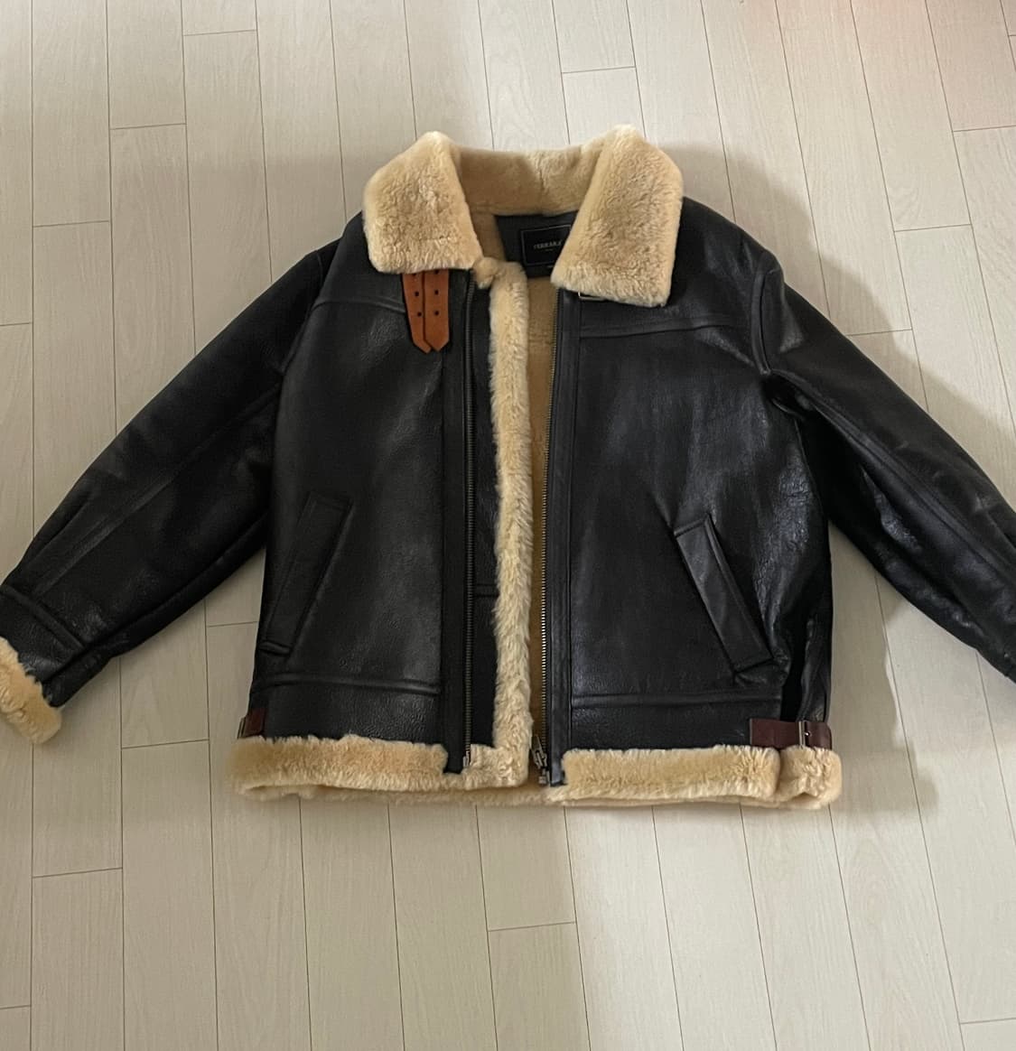 페라라코리아 무스탕 상품이미지1