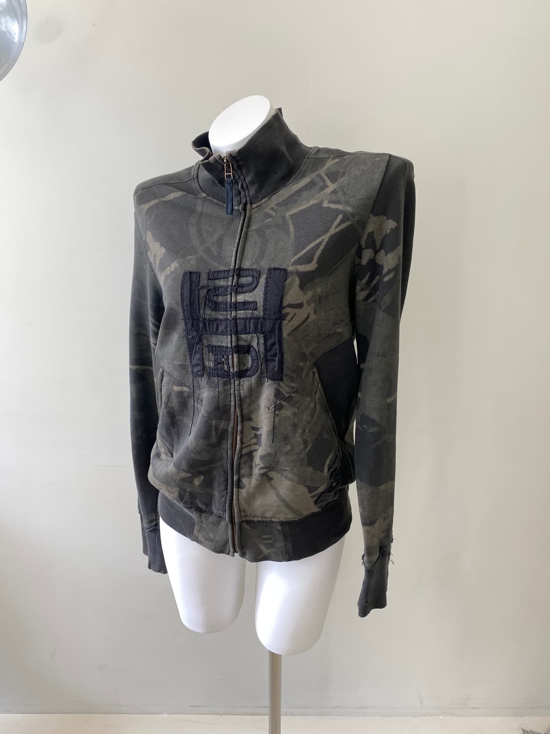 마리떼프랑소와저버 밀리터리 스웻 집업 상품이미지2