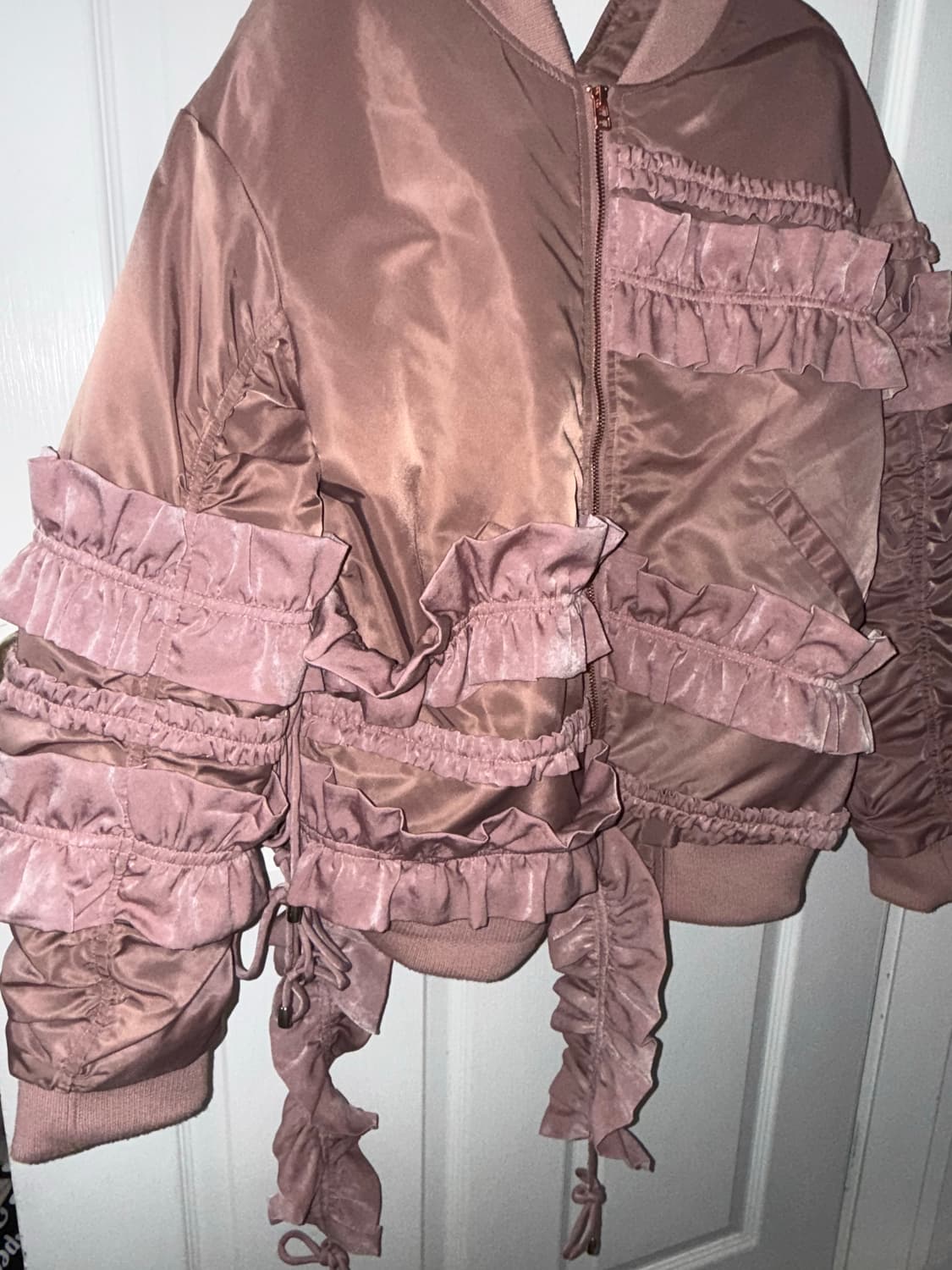 요하닉스 인디핑크 새틴 프릴 항공점퍼  상품이미지3