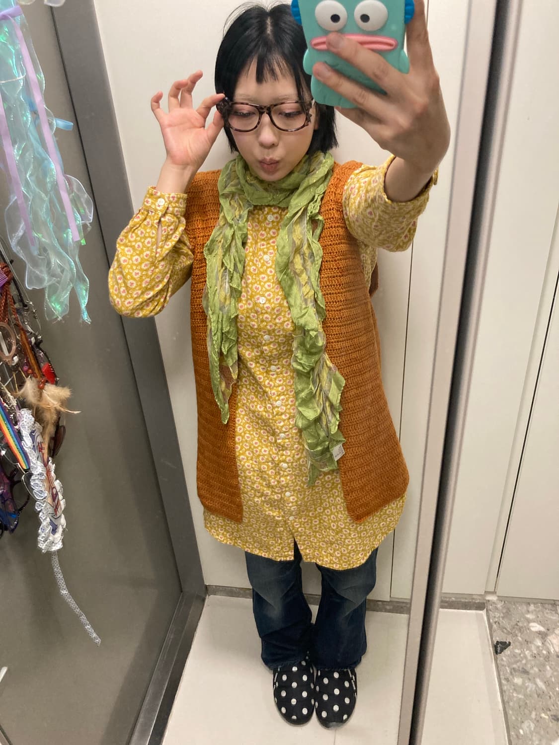 하구미 모리걸 너드미 겨자 레이어드 잔꽃 원피스 뜨개 니트 베스트 리바이 상품이미지1