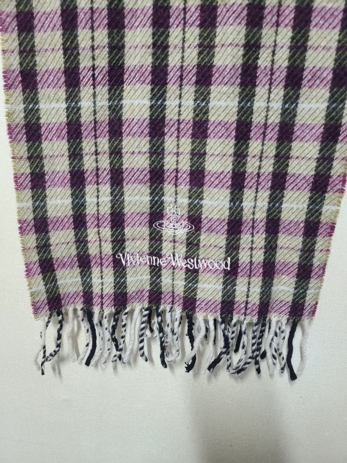 비비안웨스트우드 캐시미어 혼방 머플러 상품이미지3