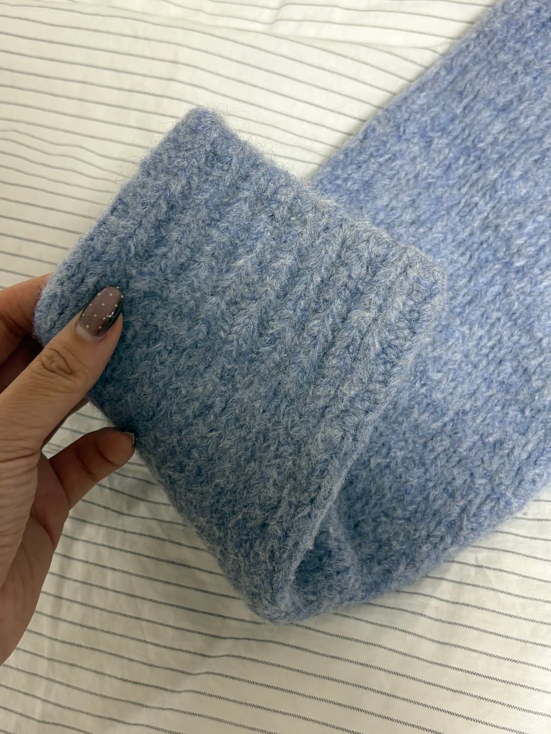 시엔느 로렐라이 가디건 바이올렛 상품이미지7