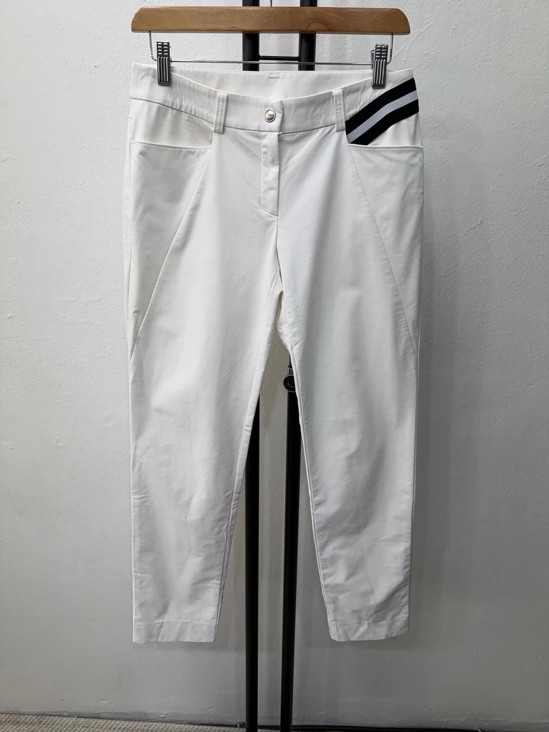 정품) 타이틀리스트 21ss 여성 화이트 삼선 라인 팬츠 28 상품이미지1