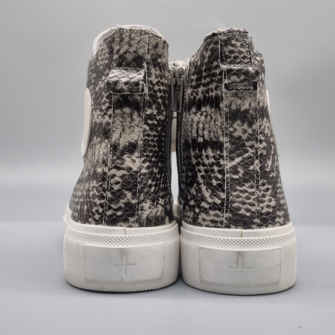 새상품 드하모니 스네이크 여성하이탑245 상품이미지4