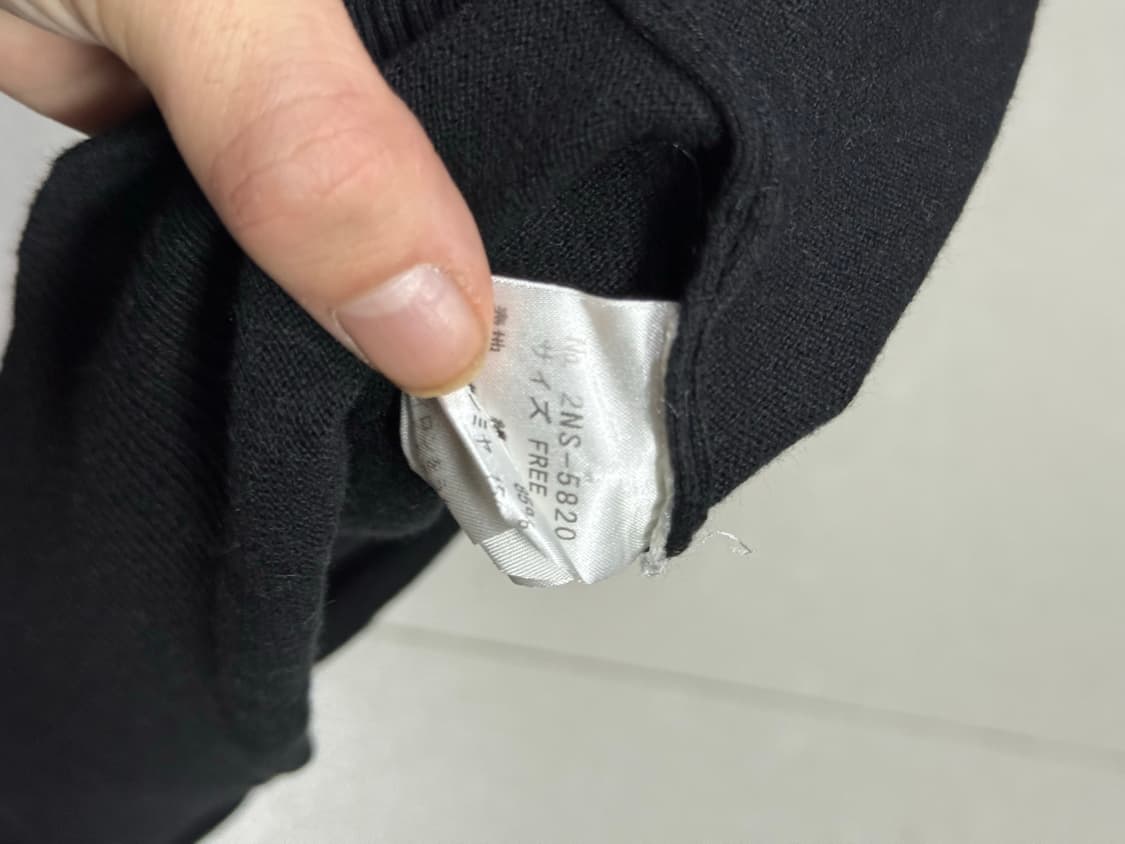 히스테릭 글래머 x 커트 코베인 아카이브 니트 스웨터 상품이미지3