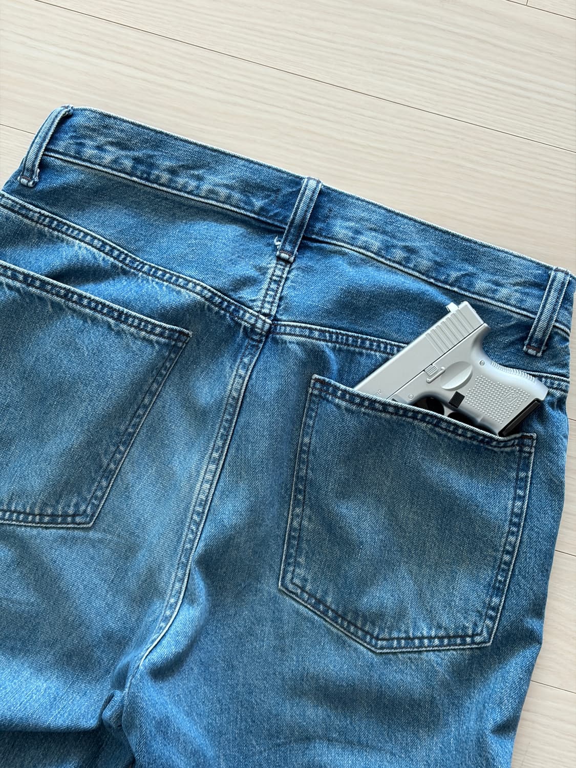 유니클로 프리미엄 데님 블루진 와이드 핏 31 상품이미지4