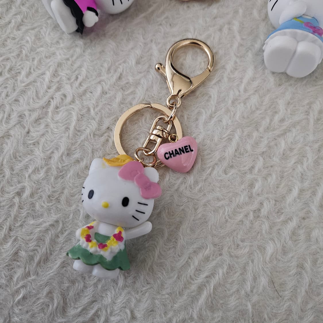 샤넬 빈티지 산리오 정품 키티 키링 상품이미지4