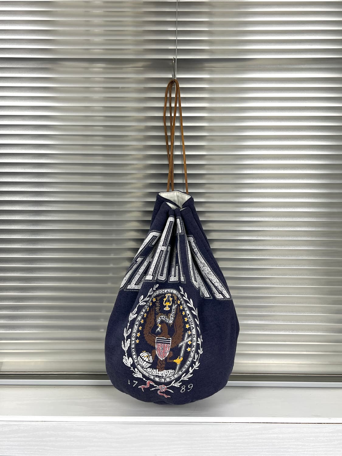 77CIRCA-SWEAT DRAWSTRING BAG 상품이미지1