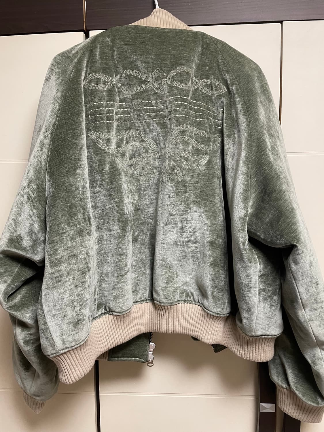 서피스에디션 벨벳자켓 상품이미지2